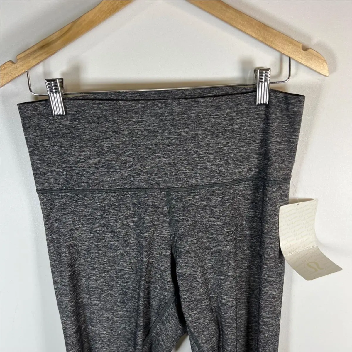 Lululemon clothing - Gray 0