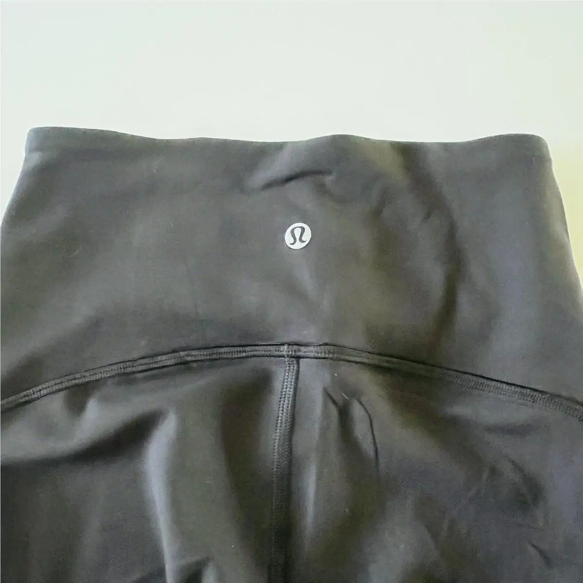 Lululemon clothing - Black 2