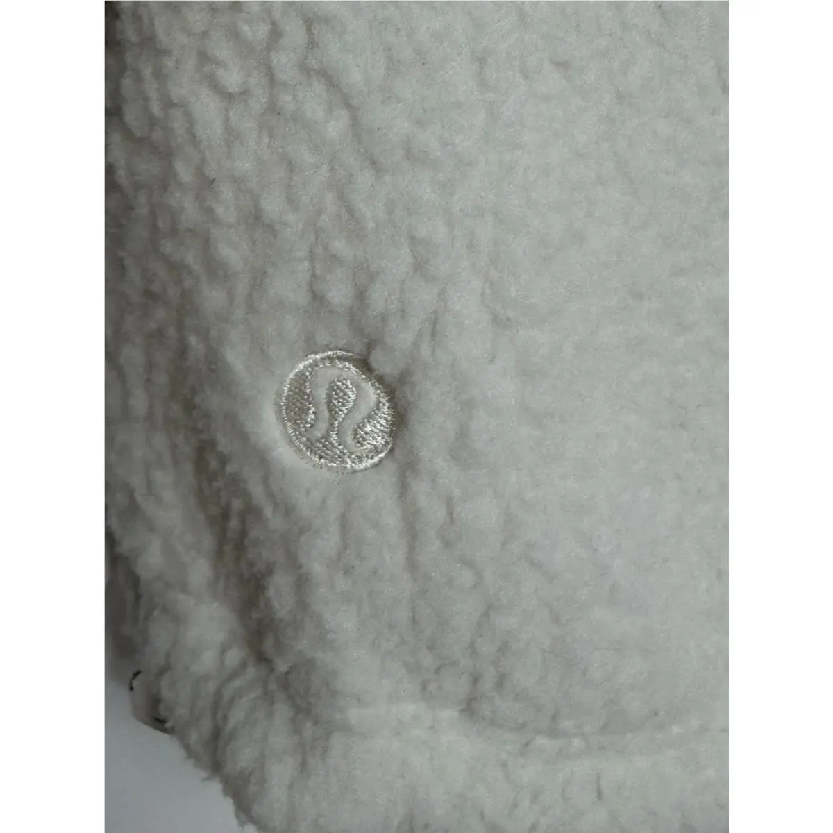 Lululemon clothing - Cream Gray 7