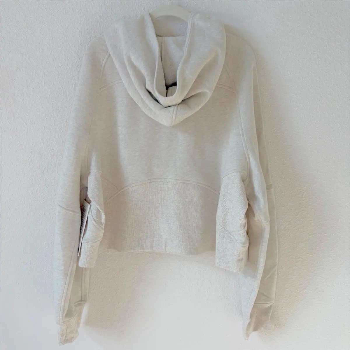 Lululemon clothing - Ivory 0