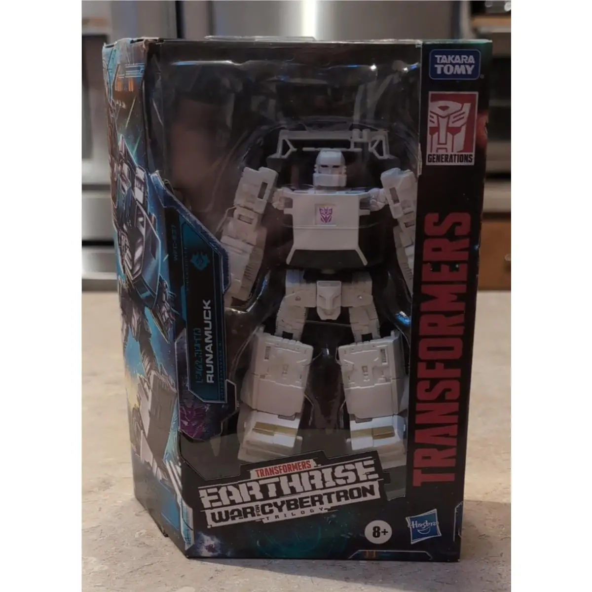 Hasbro Transformers Earthrise War For Cybertron Trilogy - Runamuck