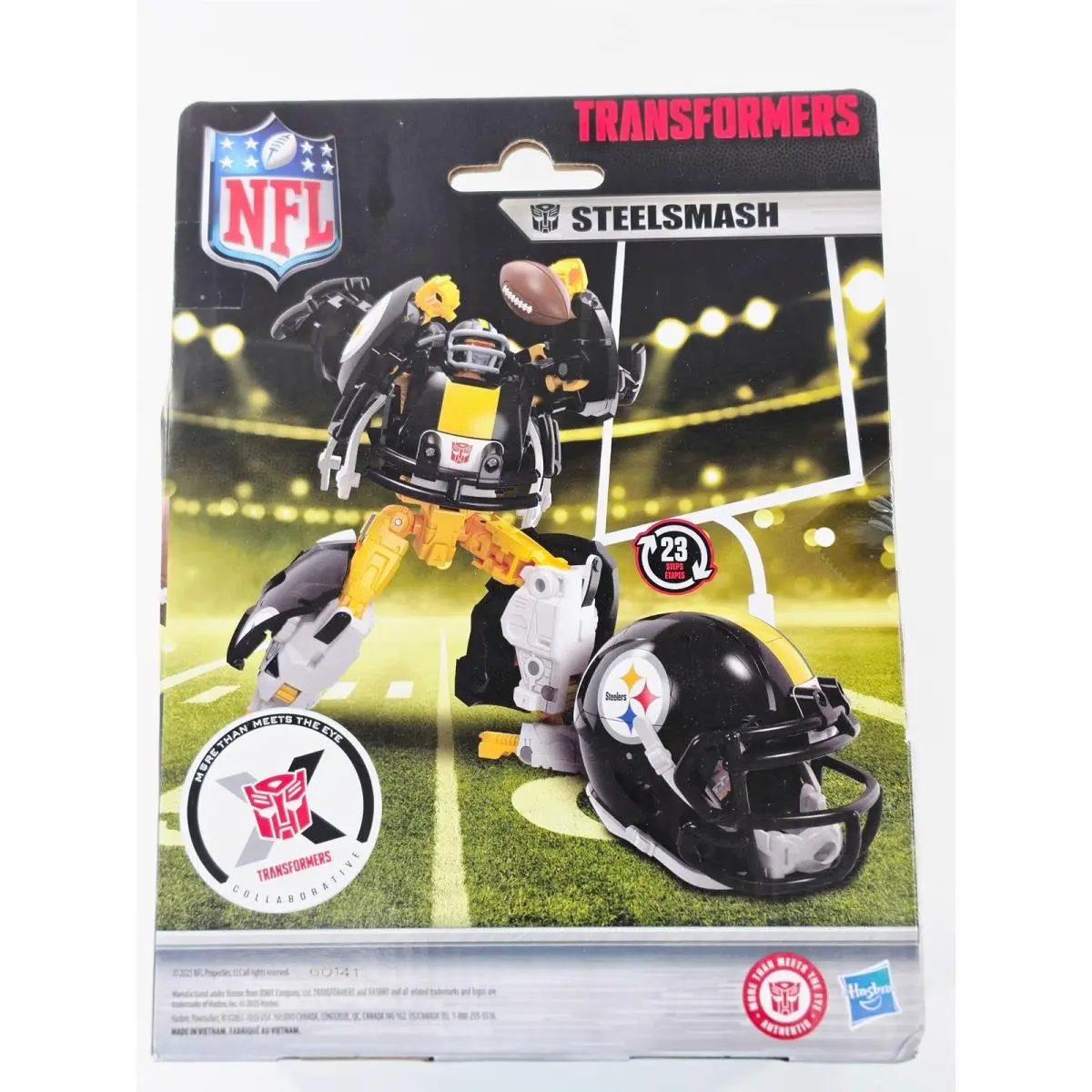 Transformers Nfl Steelsmash Pittsburgh Steelers Action Figure Helmet 2-in-1 Toy
