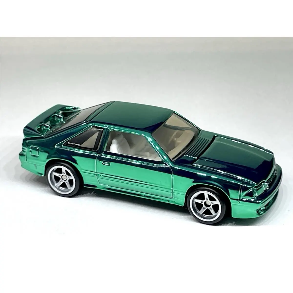 Hot Wheels 1993 Ford Mustang Cobra R - Custom Made / Spectraflame Green