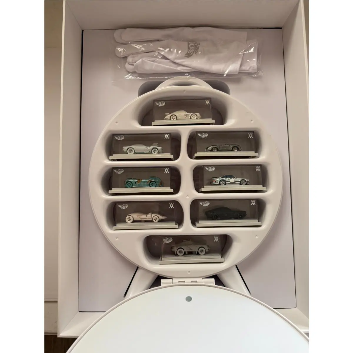 Mattel Creations Hot Wheels x Daniel Arsham Complete Set of 8 Cars w/ Case BR3