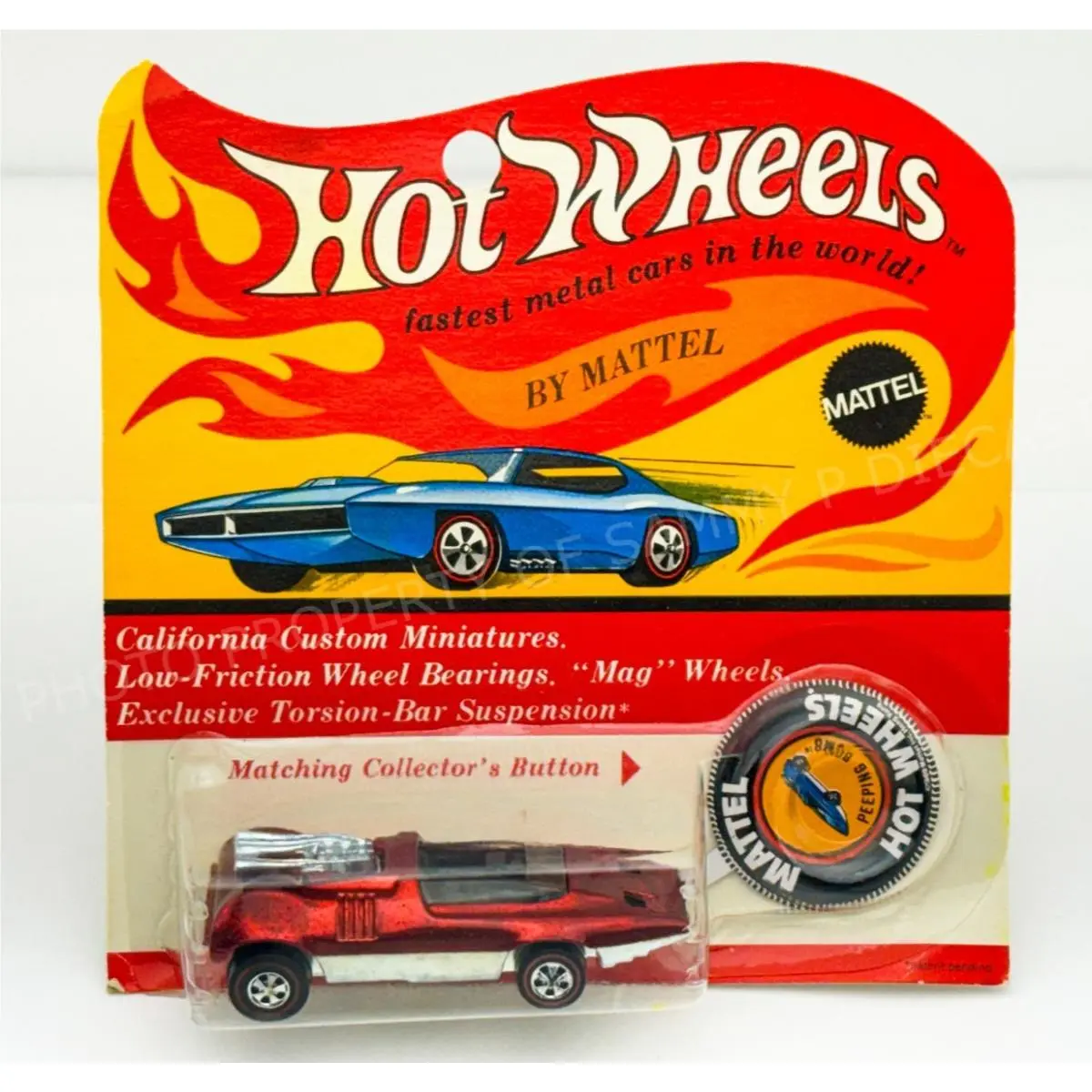 Hot Wheels Redline Peeping Bomb Red US Black Interior in Blisterpack