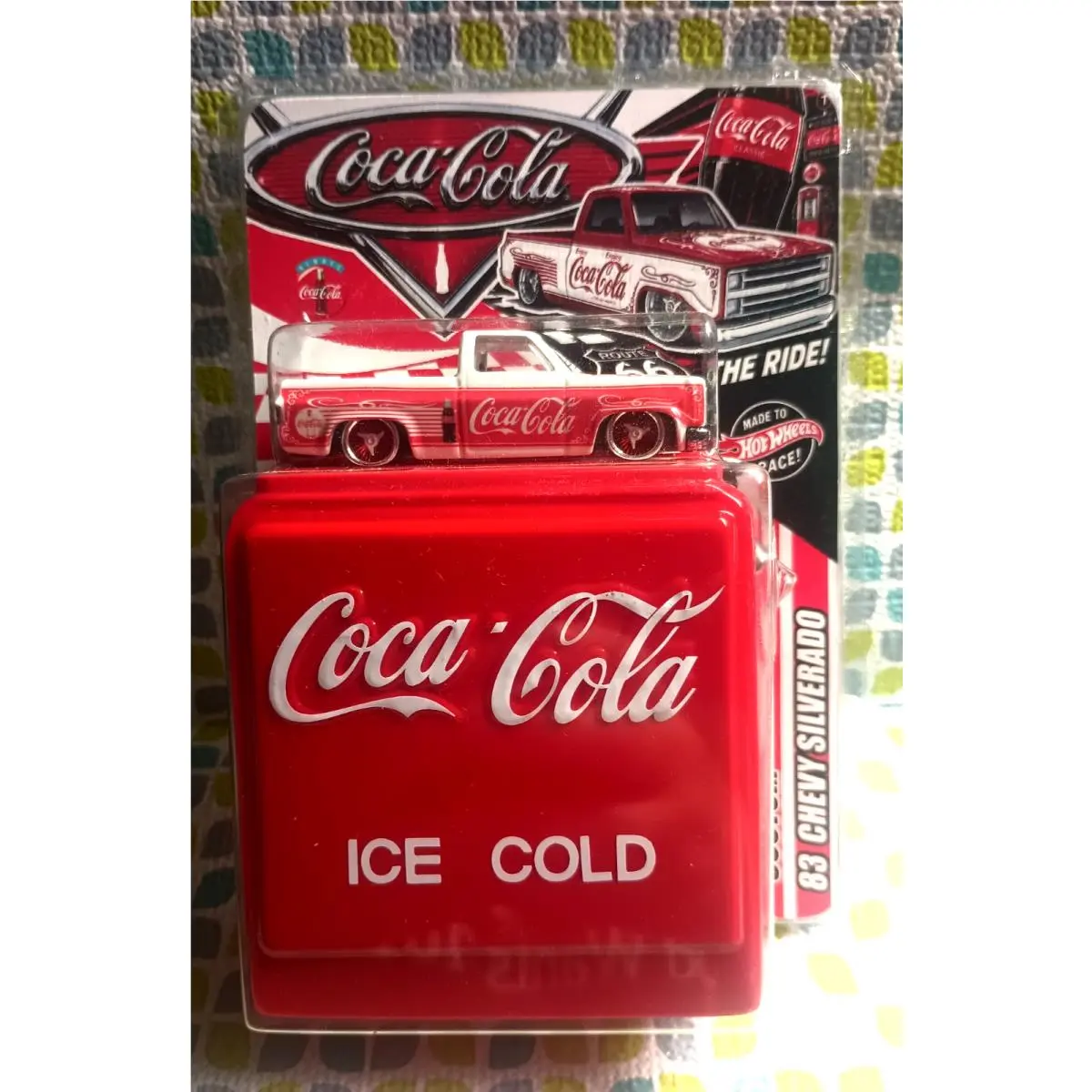 Hot Wheels 2026 Custom Made Coca-cola 83 Chevy Silverado White