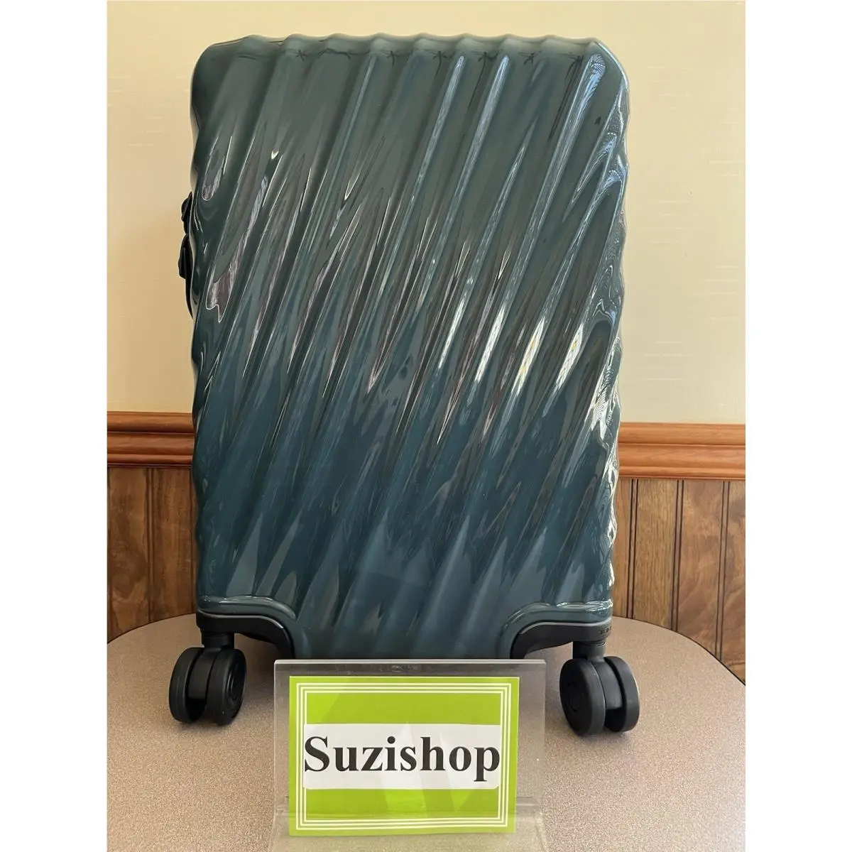 Tumi 19 Degree Travel International Luggag Expandable 4 Wheel Carry On Teal