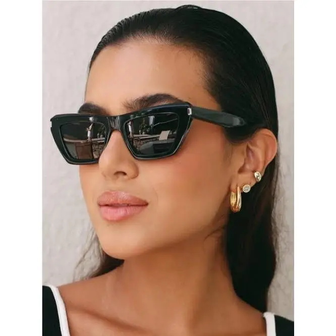 Saint Laurent SL467 001 Black Cat Eye Sunglasses