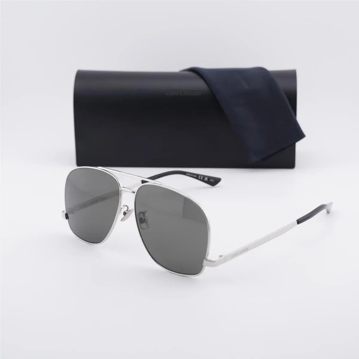 Saint Laurent SL653/F Leon 001 Silver/grey 59-13-140 Sunglasses by Yves Saint Laurent