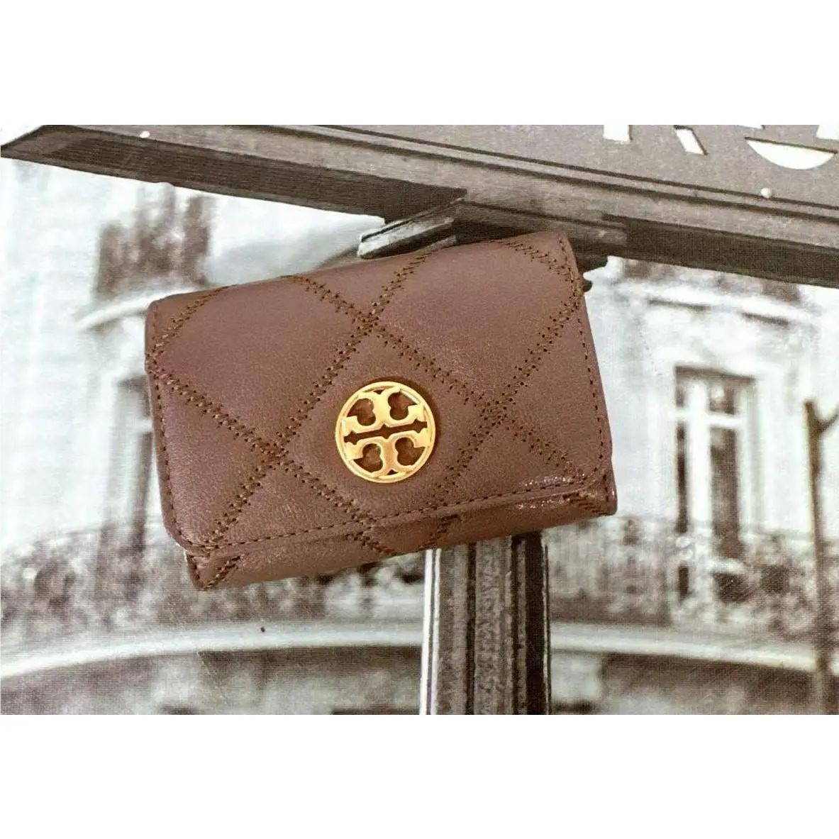 Tory Burch Style 87866 Willa Quilted Leather Card Case Wallet