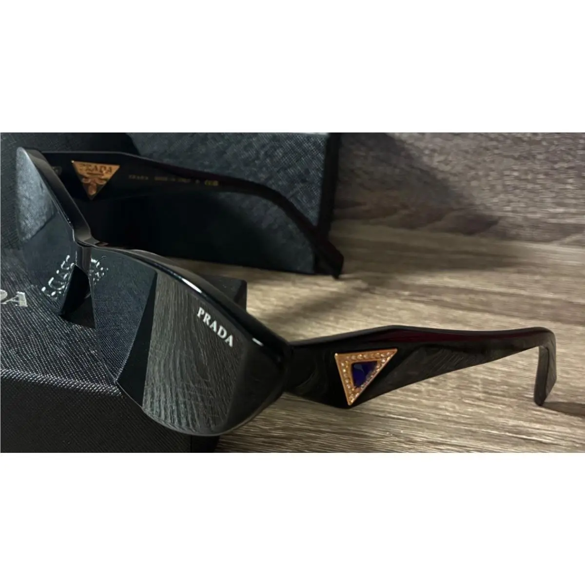 Prada Black/gold Cat-eye Sunglasses W/ Box PR 1704LS 5022
