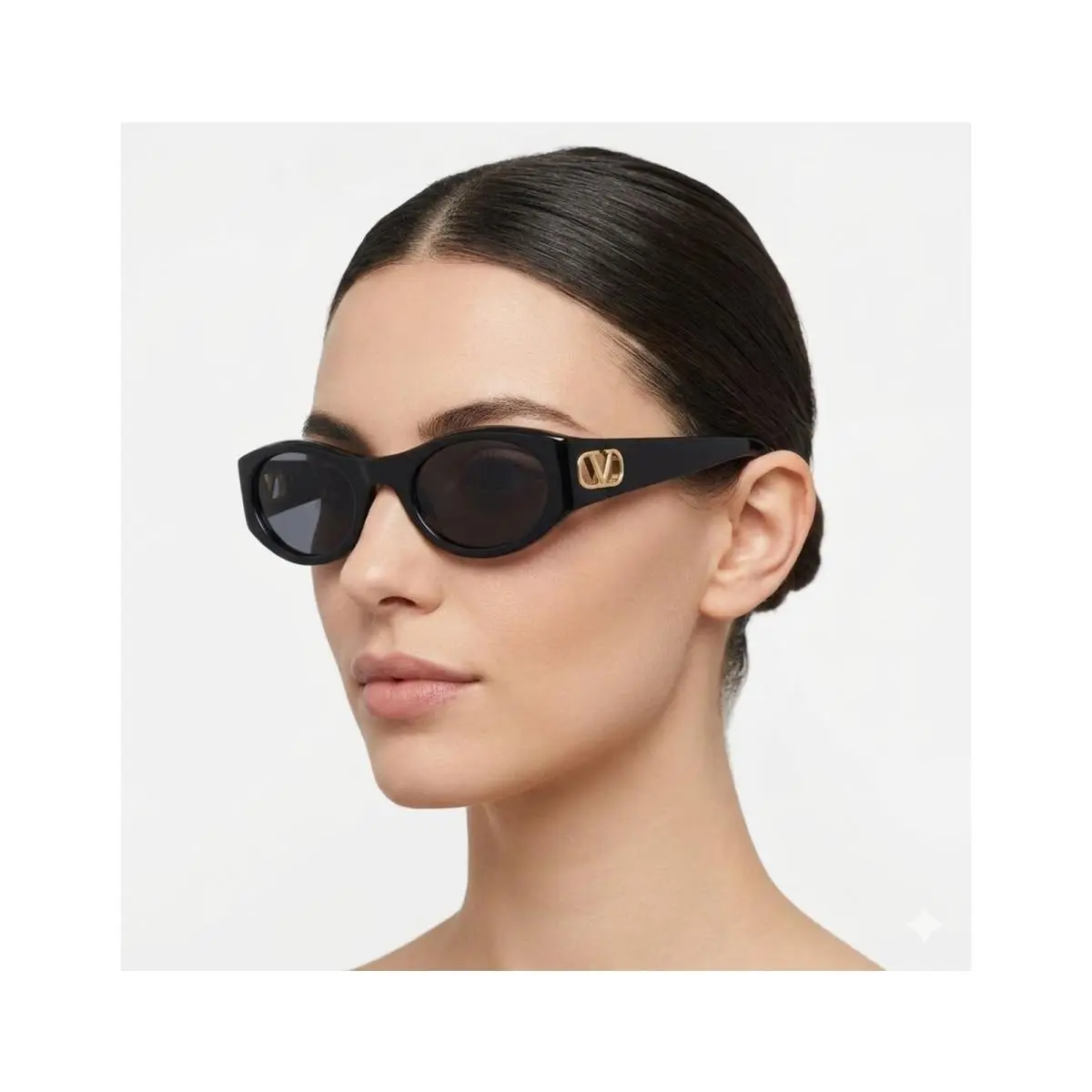 VG0015SA-001 Sunglasses 53mm by Valentino