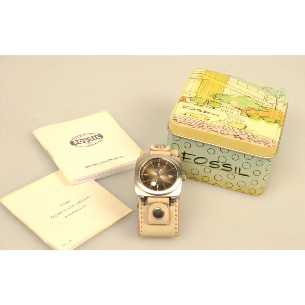 Vintage Fossil Watch JR 8557 Baw - Needs Battery