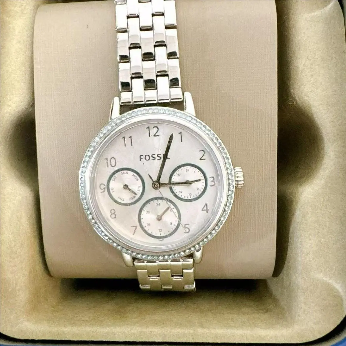 Fossil BQ3711 Silver Crystal Bezel Multifunction Stainless Steel Ladies Watch