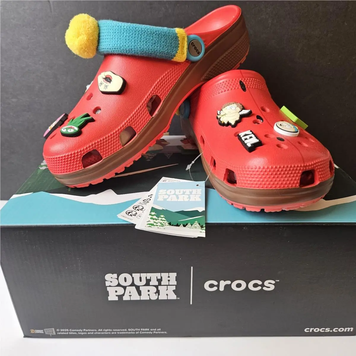 Crocs shoes - South Park - South Park - Red (UPC: 198445242618) 1