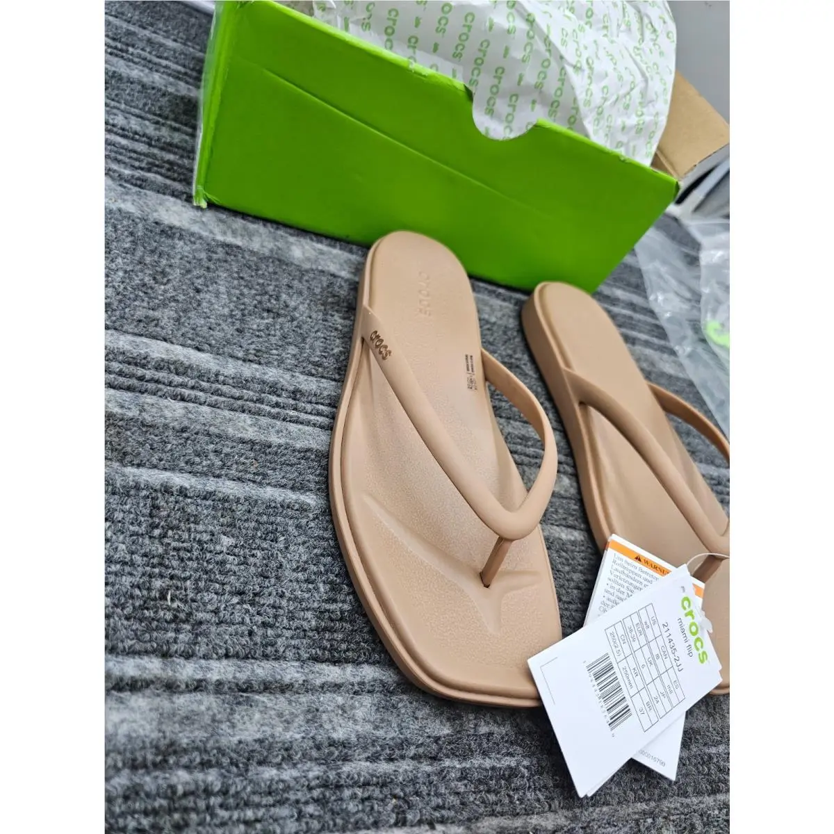 Crocs shoes - 211435-2JJ - 211435-2JJ - Brown (UPC: 198445185649) 2