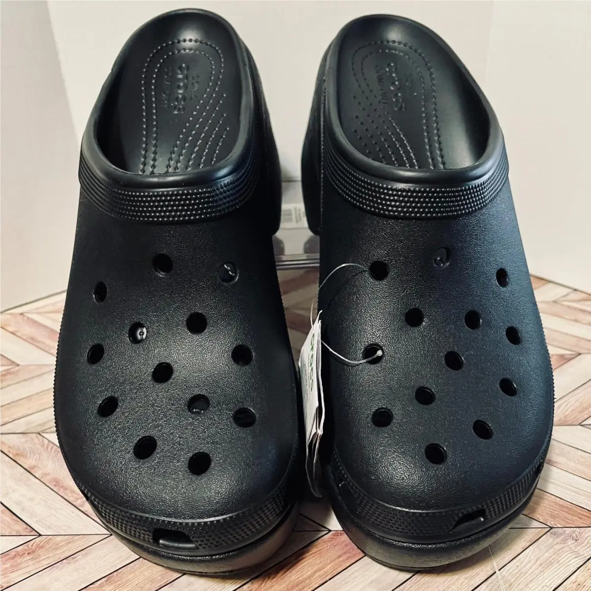 Crocs shoes - Siren Clog - Siren Clog - 208547-001 - Black (UPC: 0196265461387) 1