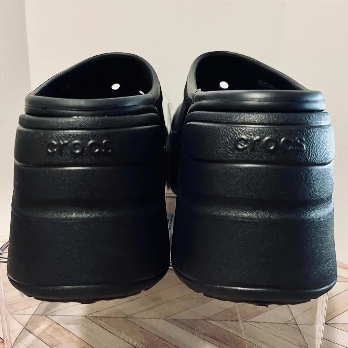 Crocs shoes - Siren Clog - Siren Clog - 208547-001 - Black (UPC: 0196265461387) 3