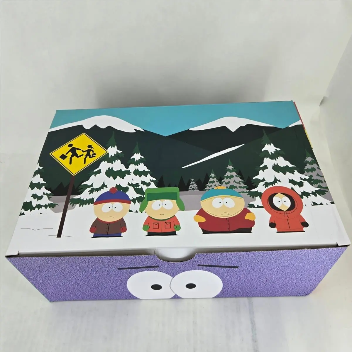 Crocs shoes - South Park Towelie Classic Clog - Purple 6