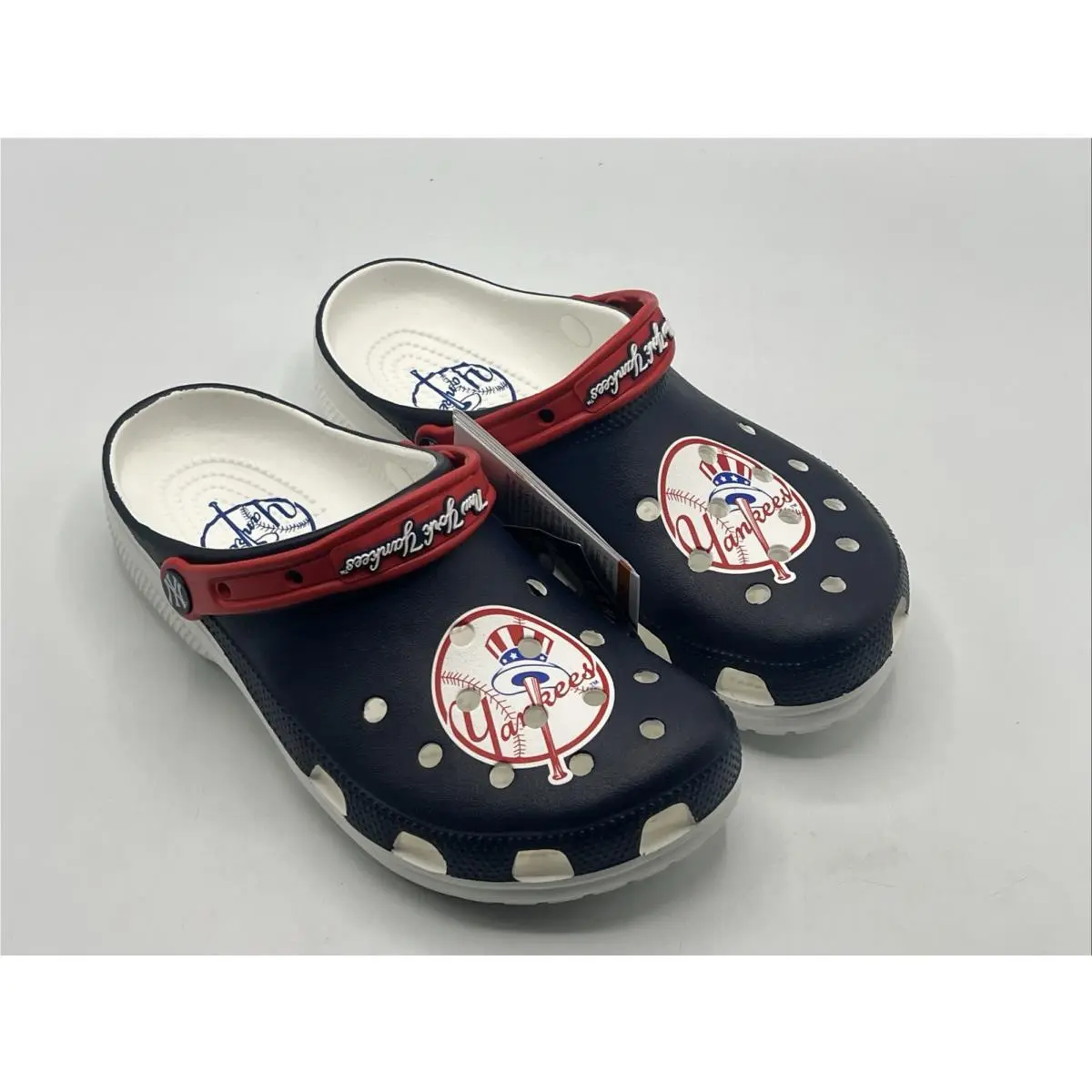 Crocs Classic Mlb Men`s Size 13 The York Yankees Blue White Clogs 209535-100