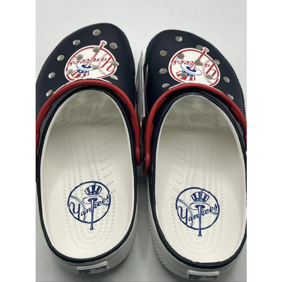 Crocs shoes - Crocs Classic MLB The New York Yankees - 209535-100 - Blue 2