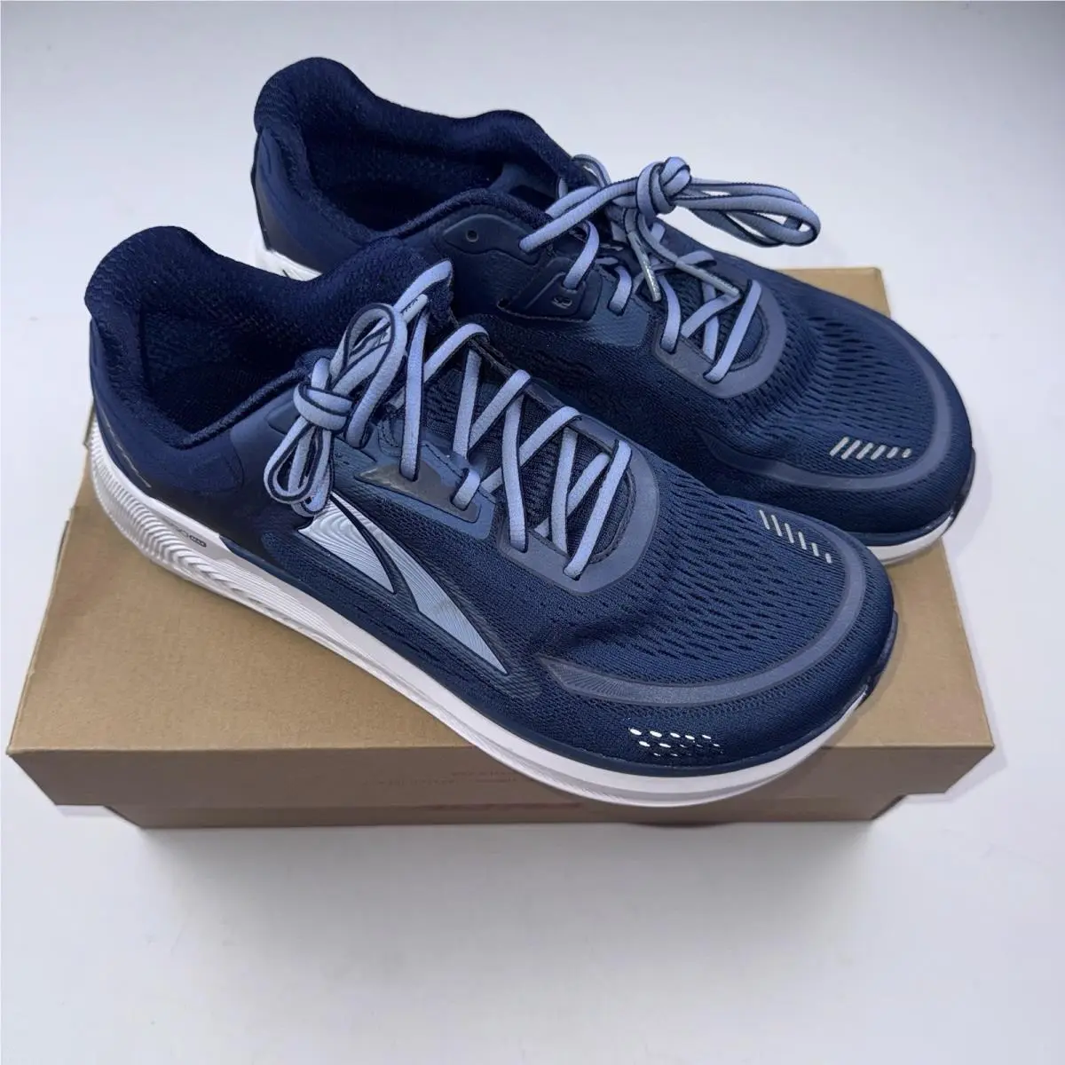 Altra Paradigm 6 Shoes Men`s Size 9 M Navy Blue Running Athletic Sneakers