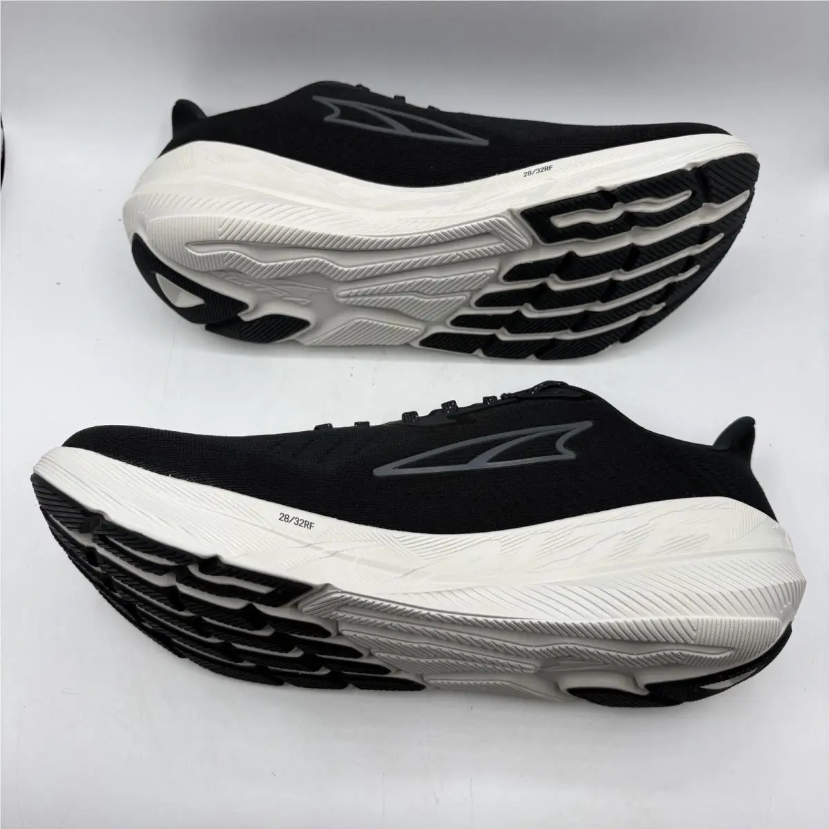 Altra shoes - Altra Experience - Experience - AL0A85NV010 - Black 3