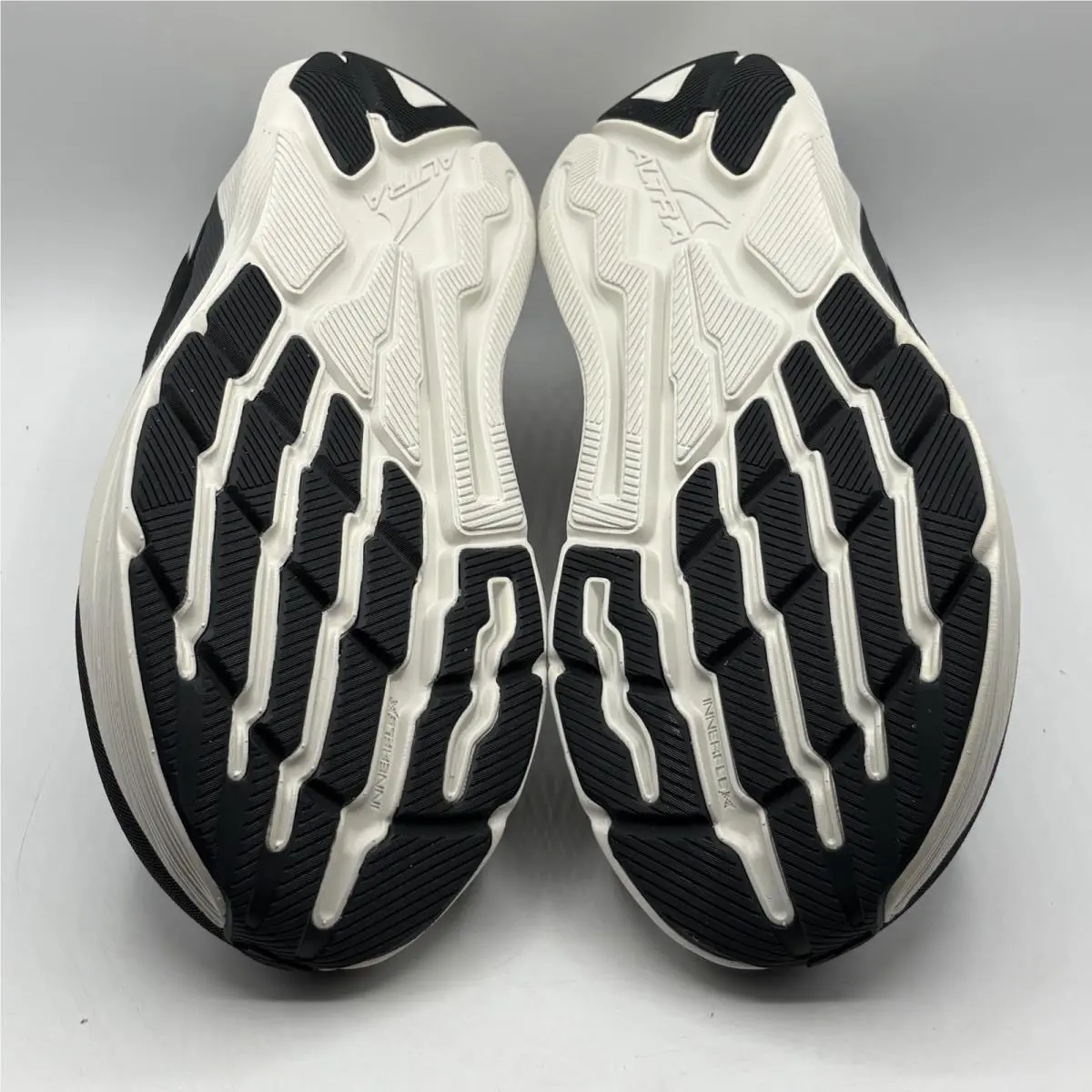 Altra shoes - Altra Experience - Experience - AL0A85NV010 - Black 7