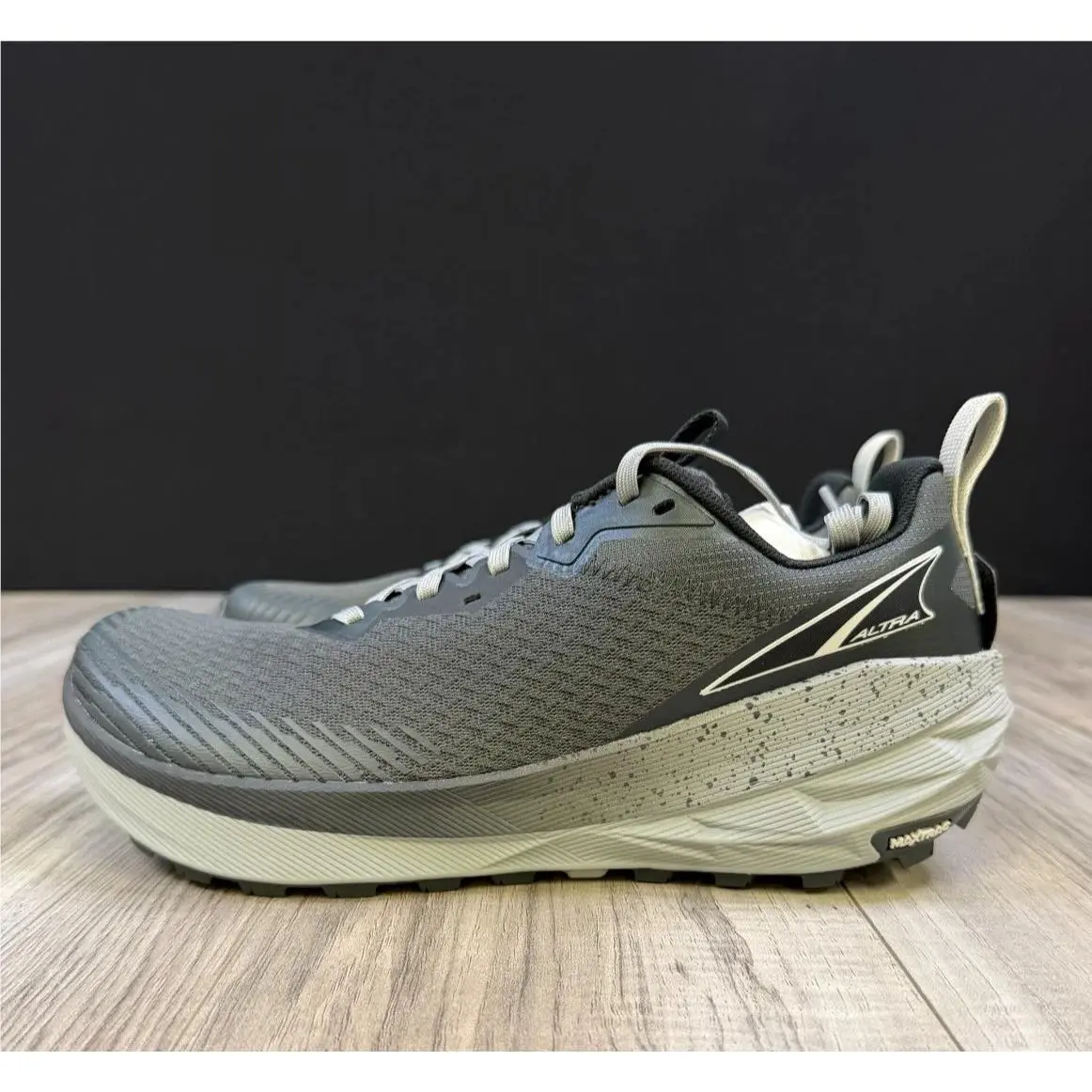 Altra shoes - Altra Experience - Experience - AL0A85RX220-090 - Gray 2