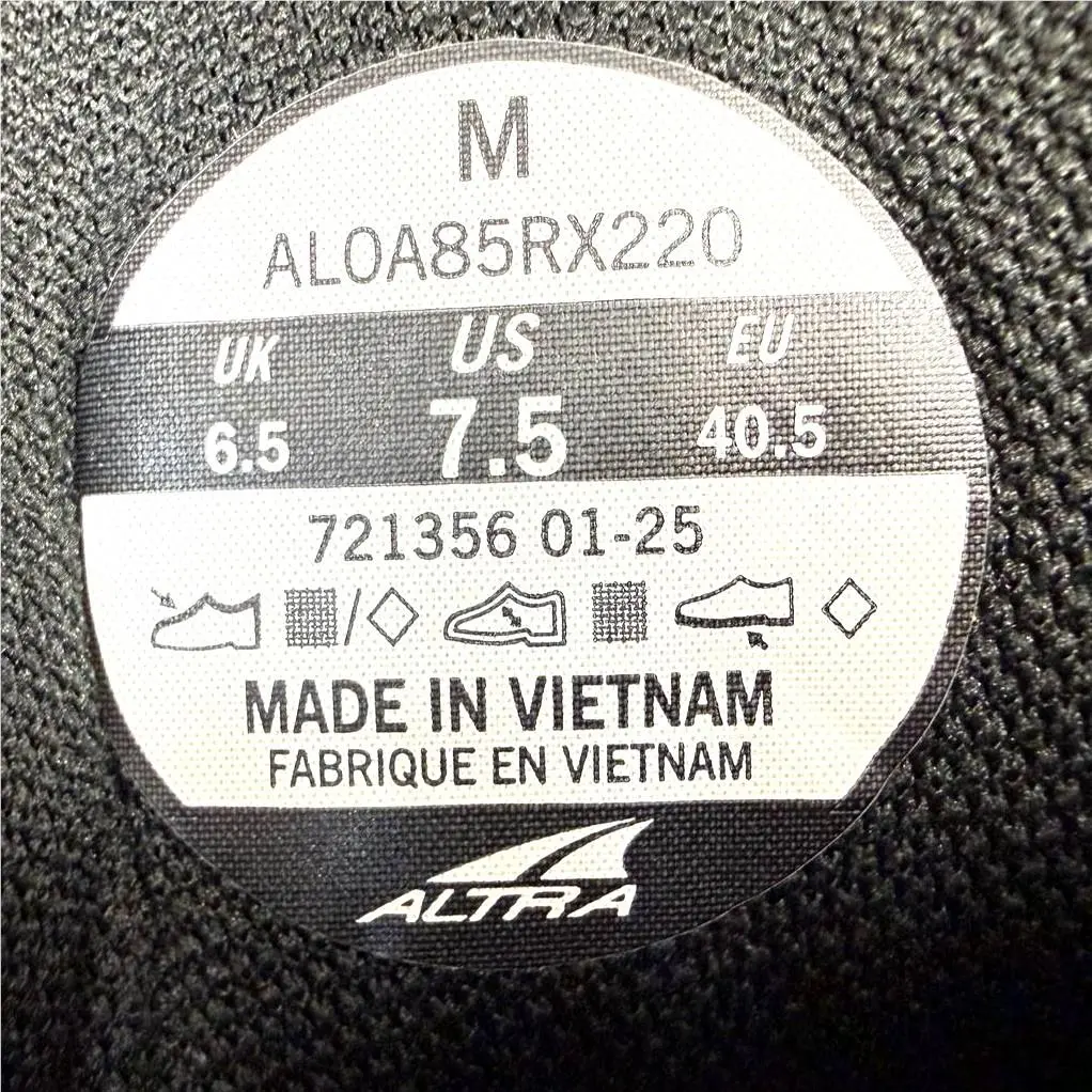 Altra shoes - Altra Experience Wild 2 - Experience Wild - AL0A85RX220 - Gray, Manufacturer: Grey (UPC: 197804645855) 2