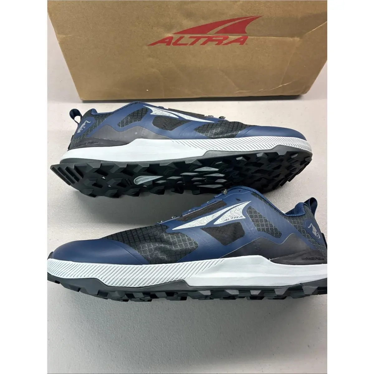 Altra Men`s Lone Peak 8 Wide Toetrail Running Size 11 Blue Black