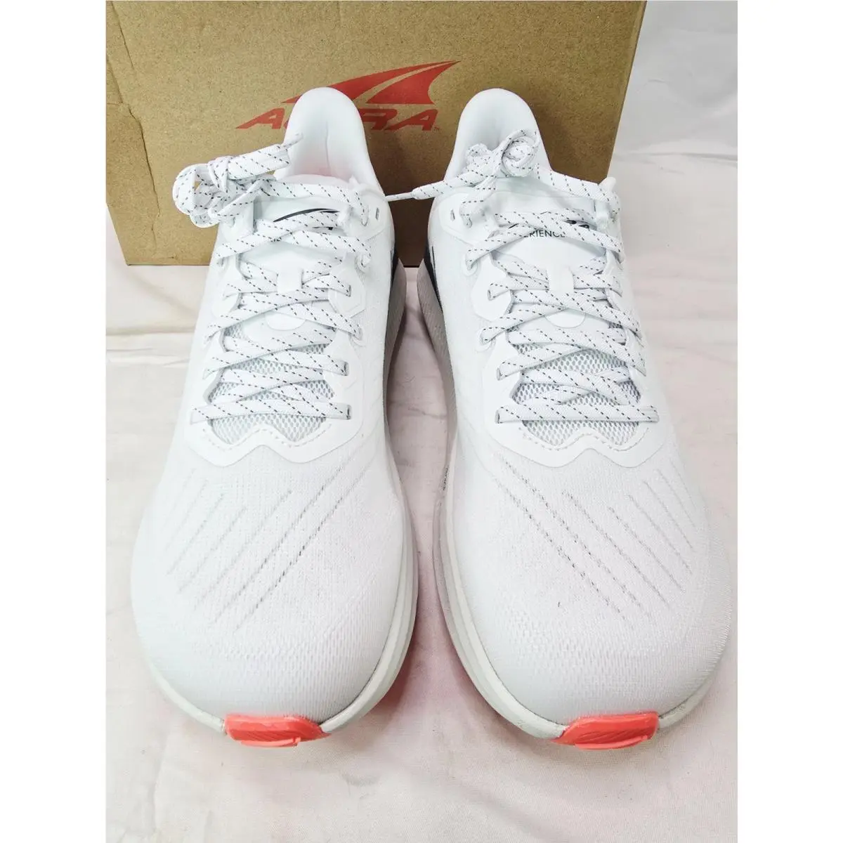 Altra shoes - Altra Experience Form - Experience Form - AL0A85NT161 - White, Coral, Gray 4