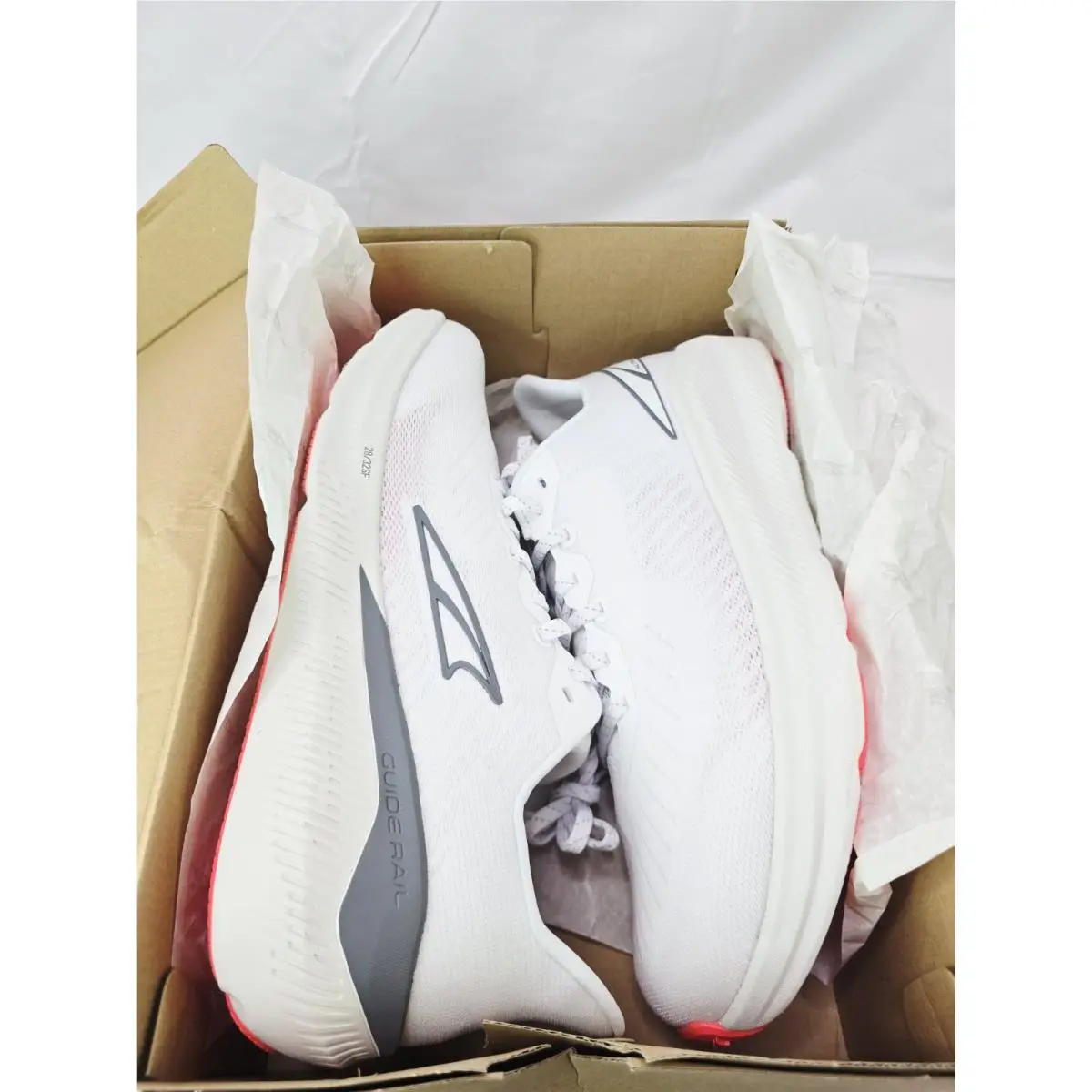 Altra shoes - Altra Experience Form - Experience Form - AL0A85NT161 - White, Coral, Gray 0