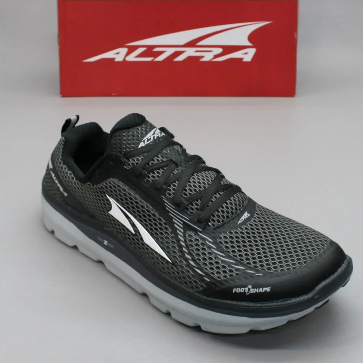 Altra Men`s 11.5 Paradigm 3.0 Black Running Zero Drop Shoes Sneakers AFM1739F-3