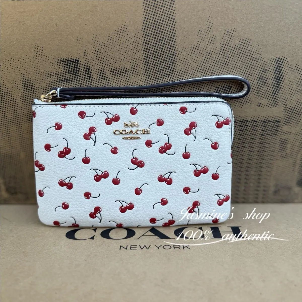 Coach CEX82 Corner Zip Wristlet w Cherry Print Pebble Leather Chalk Multi