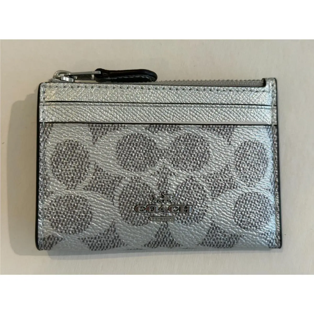 Coach Min/skinny ID Case Card Holder Signature Canvas Key Chain/ Wallet Silver