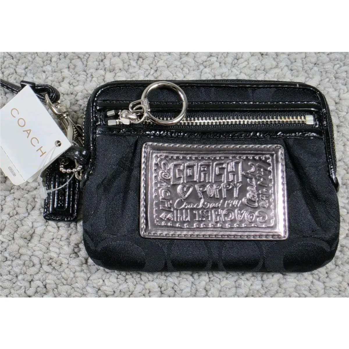 Ladies Coach Black Canvas Poppy Signature Zip Wallet 5.25