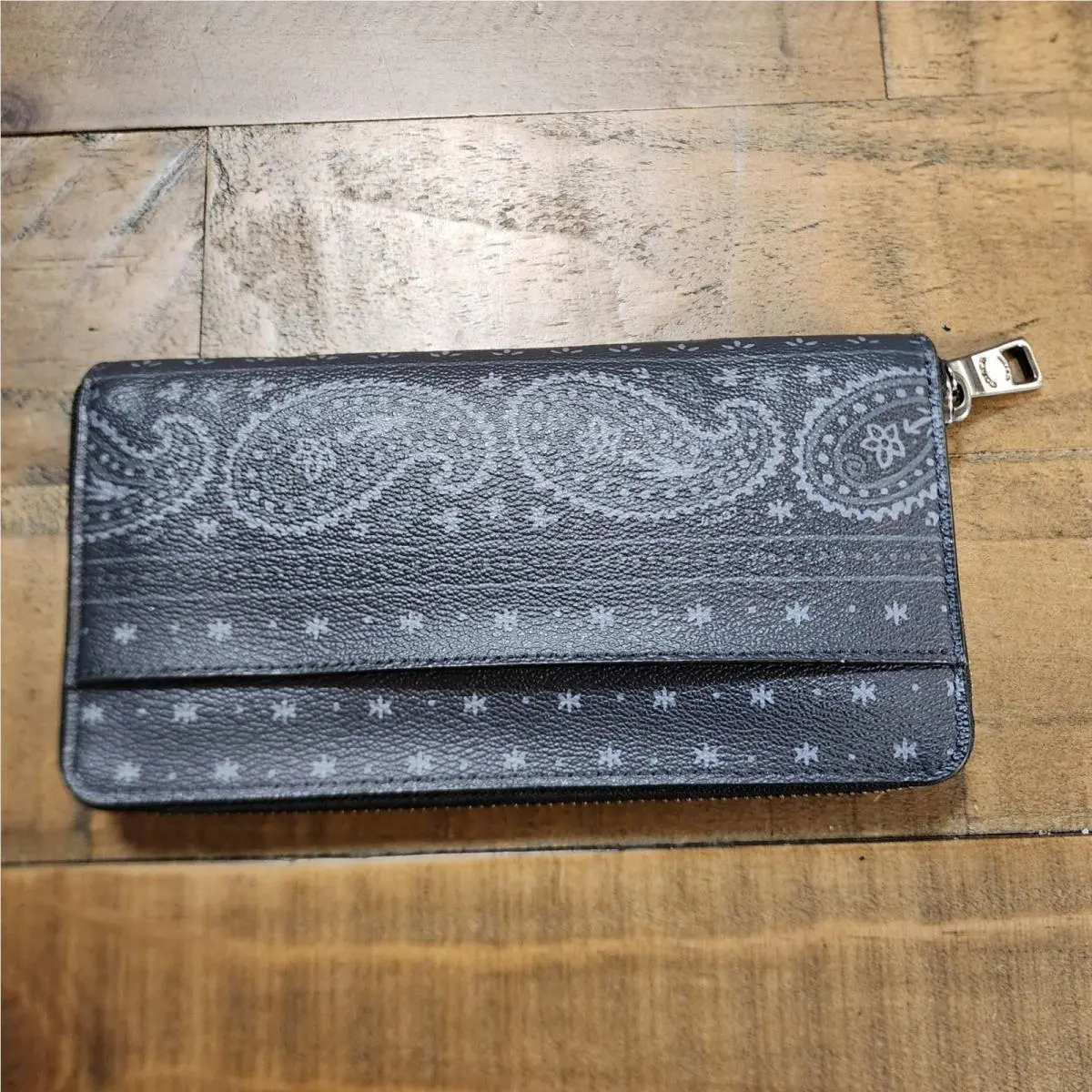 Coach F59478 Accordion Prairie Zip Wallet Midnight Navy Paisley Bandana Print