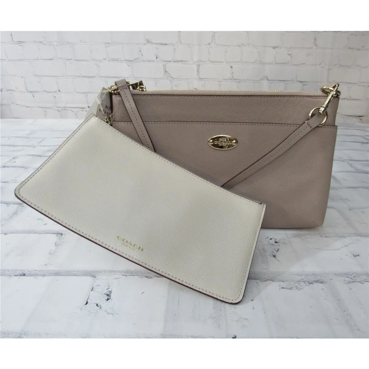 Coach Pop Pouch Wristlet F53014 Birch/chalk