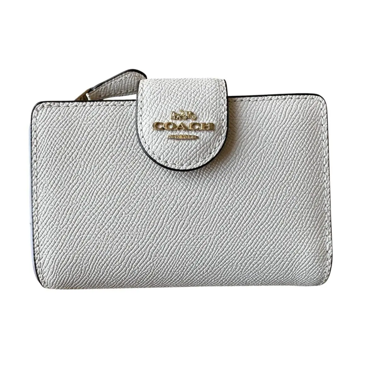 Coach Medium Corner Zip Wallet Chalk White Crossgrain Leather C6390