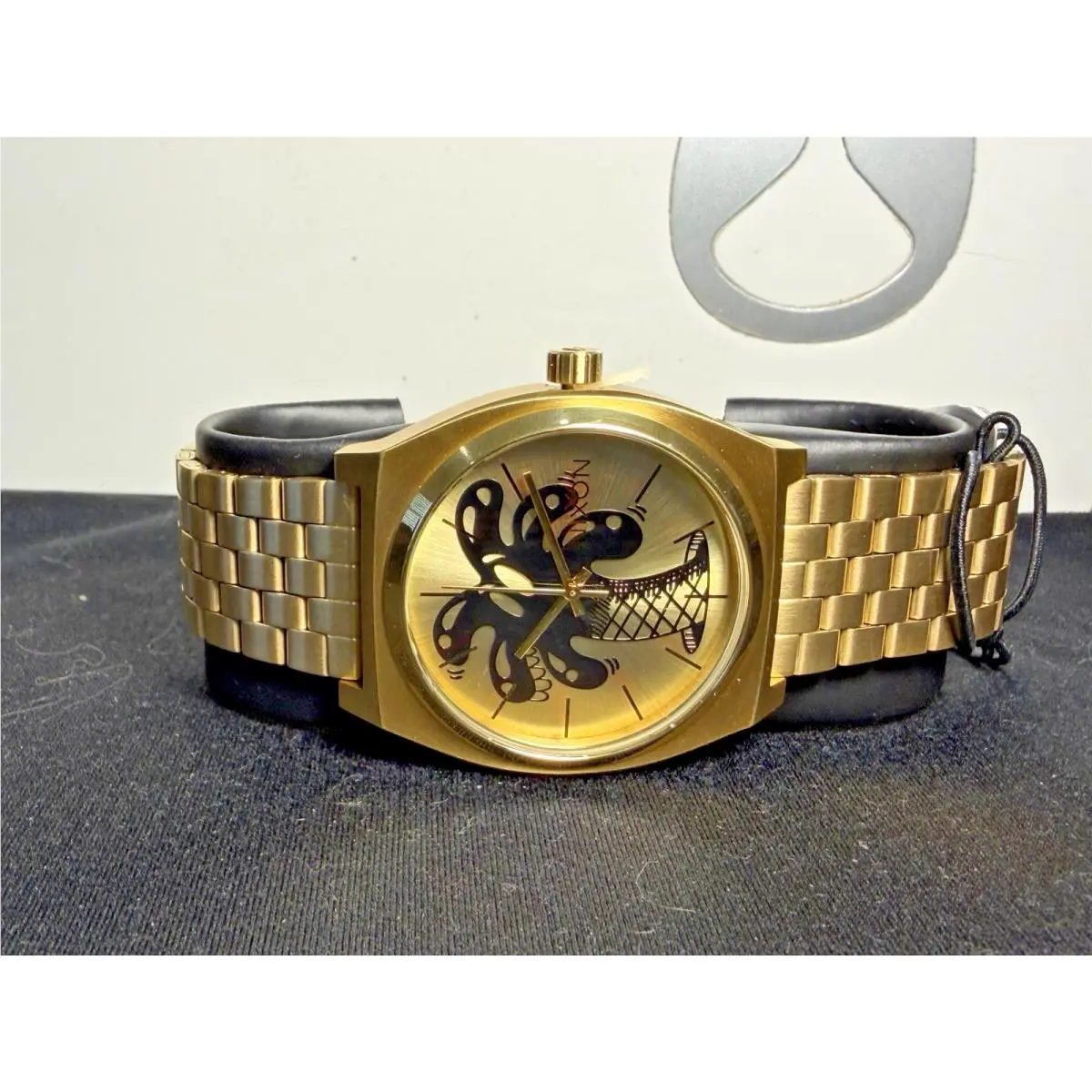 Time Teller Gold Steve Harrington Palm Limited Edition Full Set Box Papers by Nixon