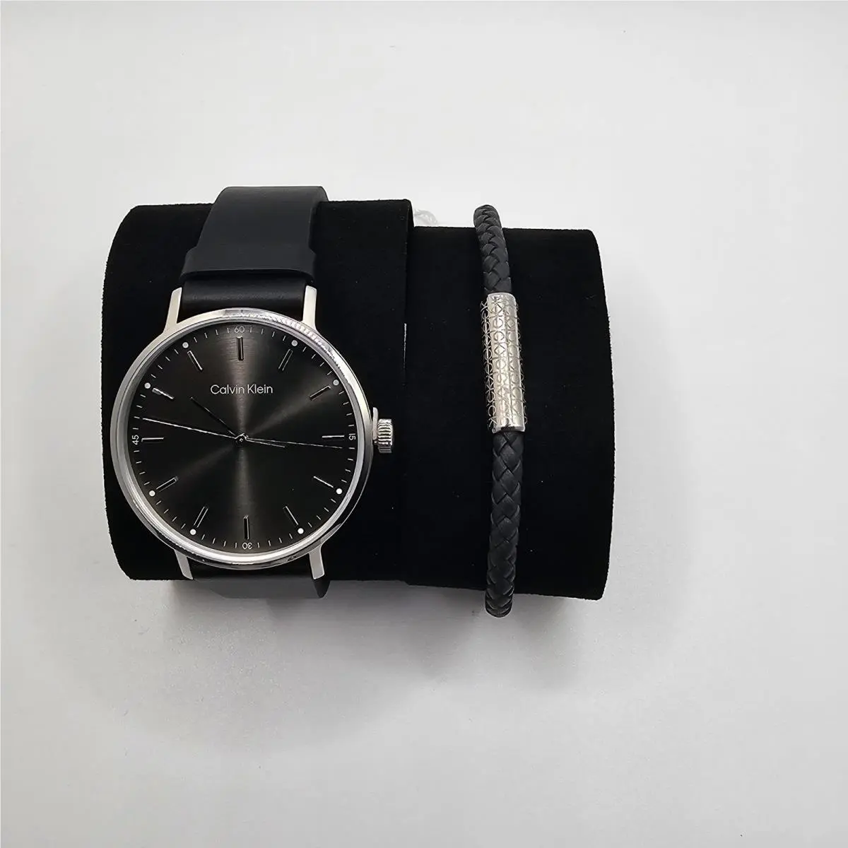 Calvin Klein Watch Bracelet Set Mens Leather Band Minimalist Gray Dial Black