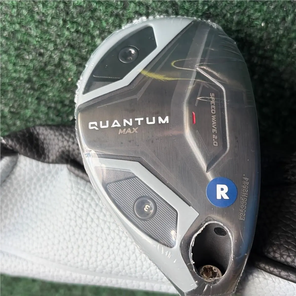 Callaway Quantum Max Hybrid 6 27° Denali Frost 60G 5.5 with Headcover