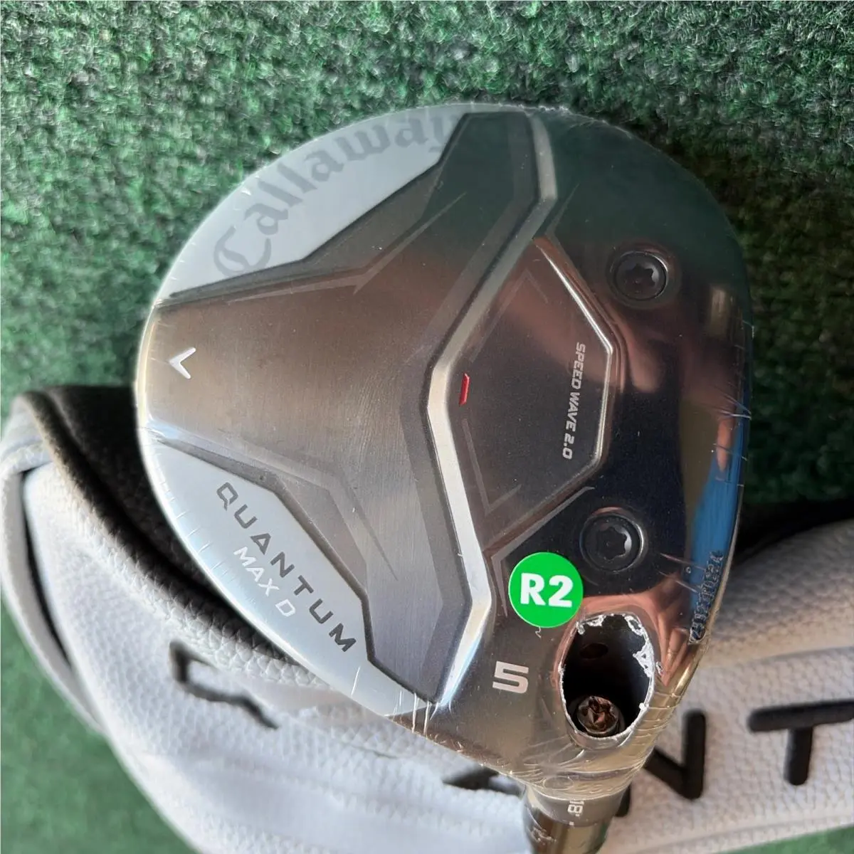 Callaway Quantum Max D Fairway 5 18° 4 R2 Vanquish with Headcover