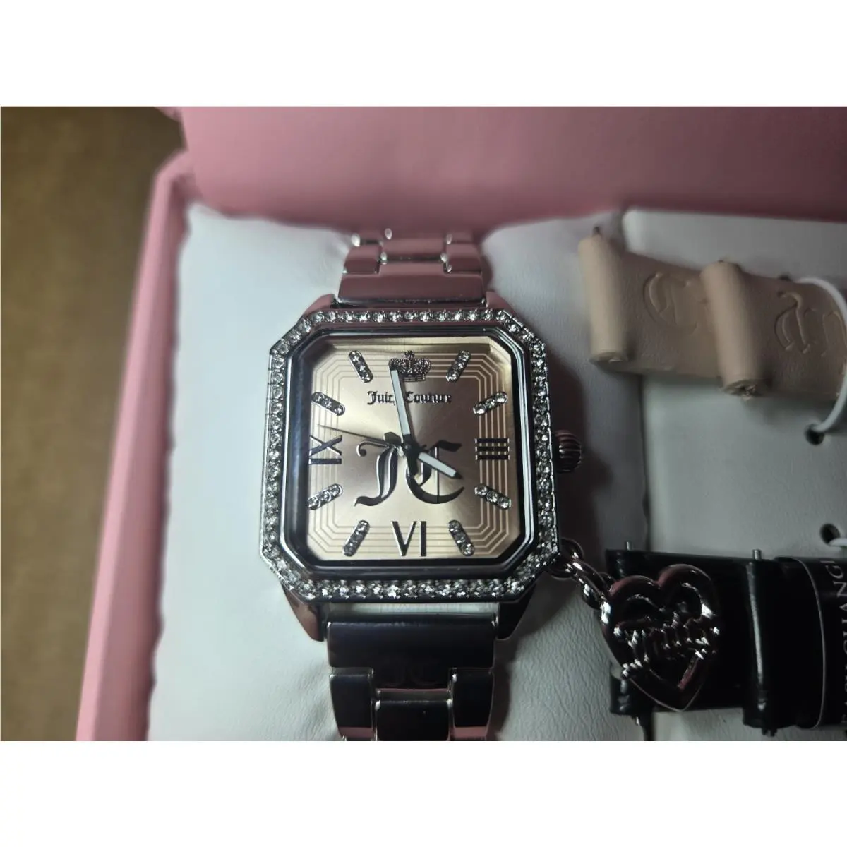 Juicy Couture Gift Set Women Silver Tone Watch w/ Heart Charm +2 Extra Bands