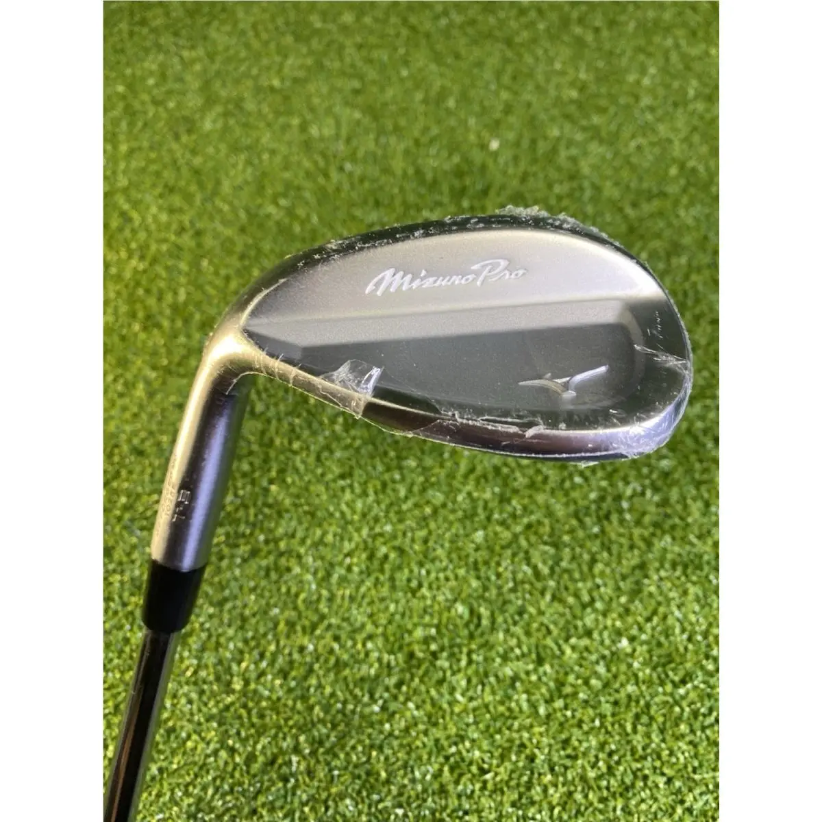 Mizuno  0