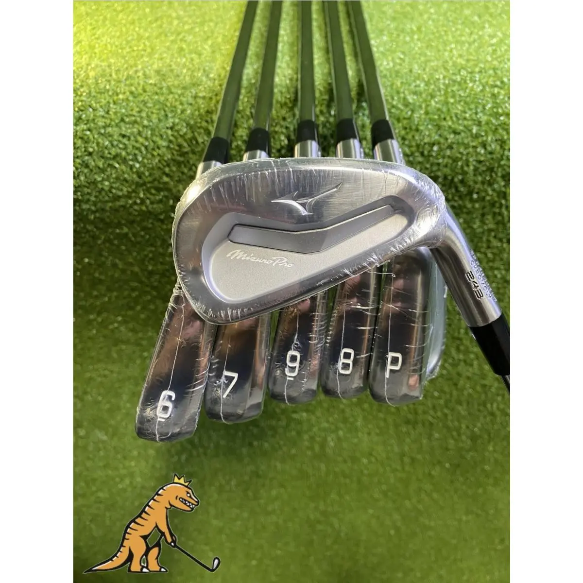 Mizuno Pro 243 Iron Set 5-PW Dynamic Gold 120g S200 Stiff Flex Steel