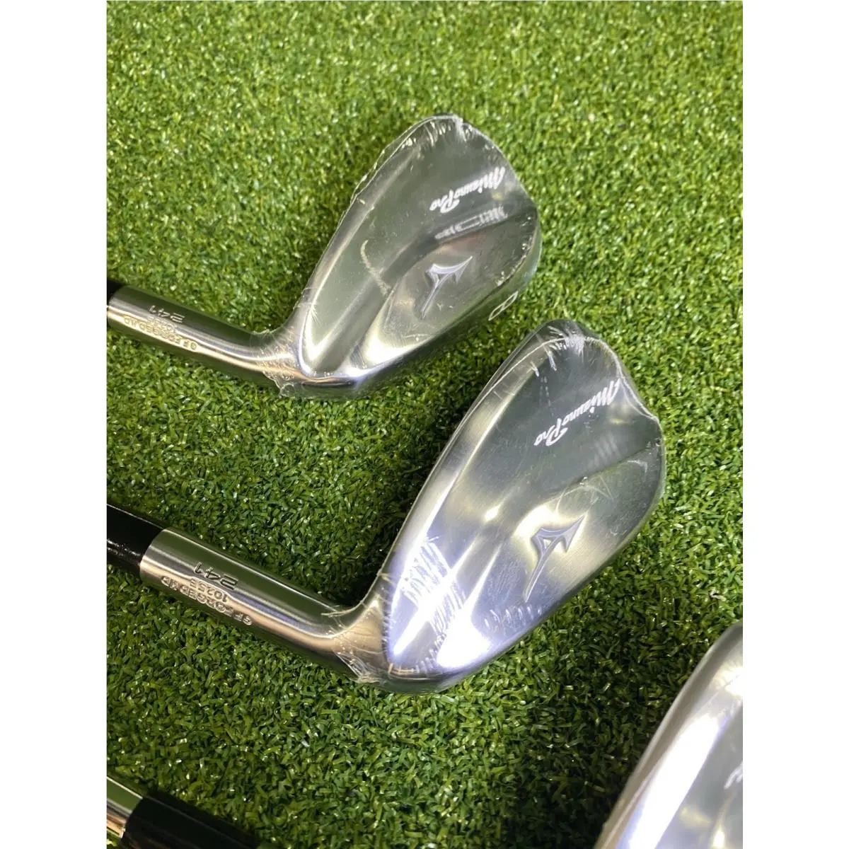 Mizuno  - Pro 241 - Pro - Gold 2