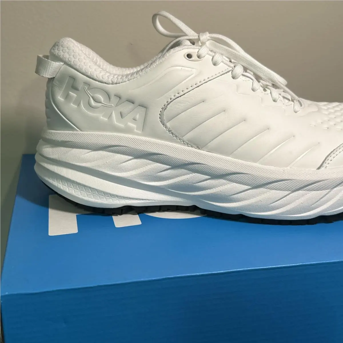 Hoka shoes - Hoka One One Bondi SR Wide - 1110521 - White 0