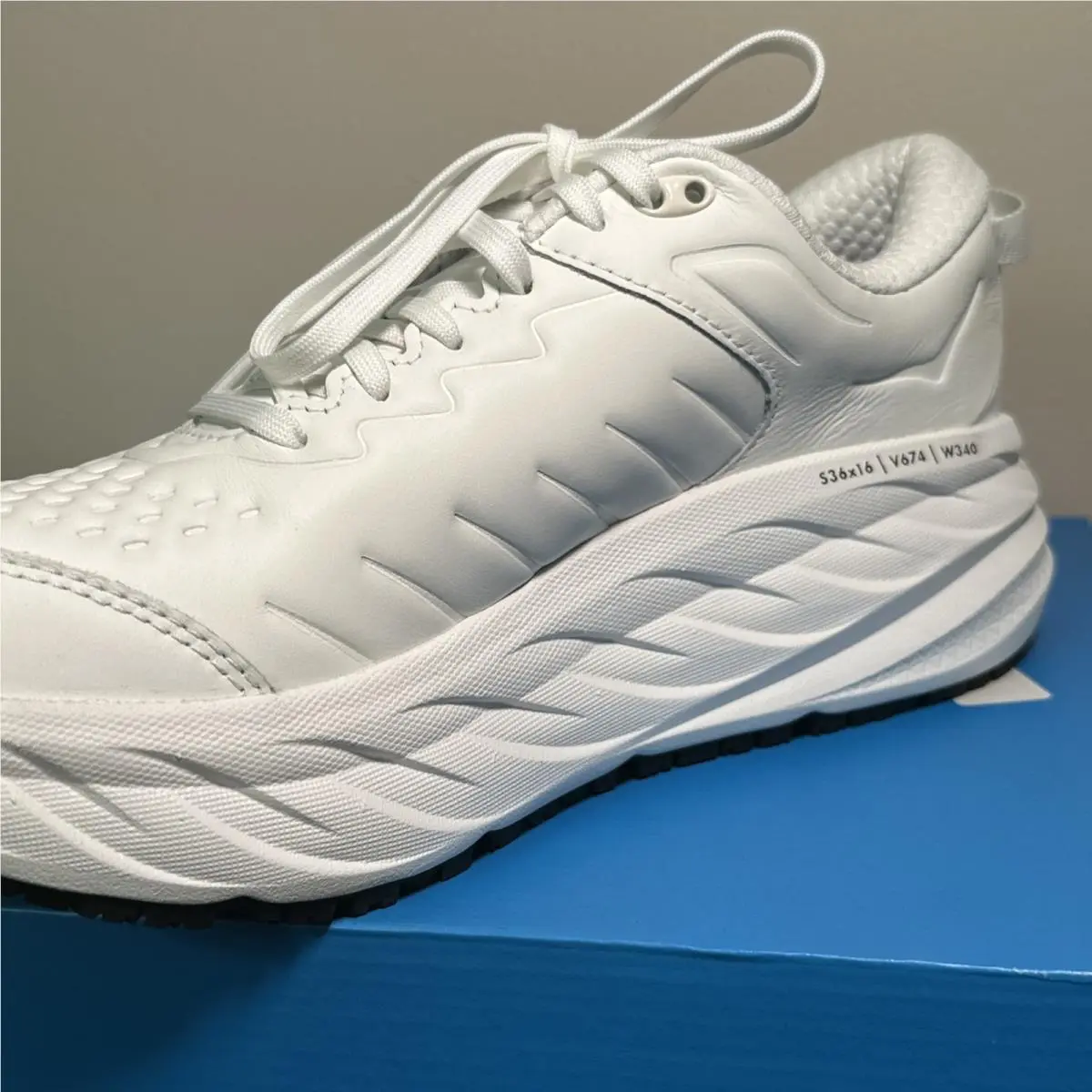Hoka shoes - Hoka One One Bondi SR Wide - 1110521 - White 3
